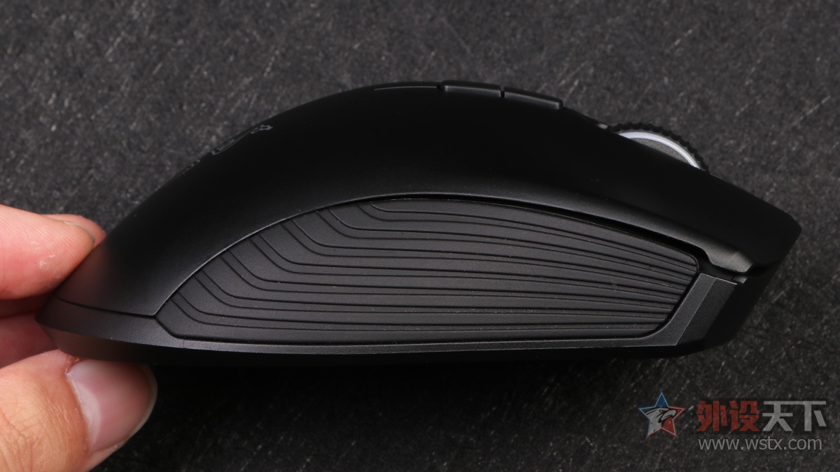 雷蛇巴塞利斯蛇鼠标评测,雷蛇曼巴眼镜蛇鼠标灵敏度