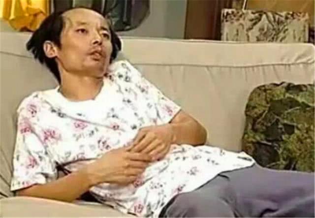 泰迪对主人吠叫,泰迪狗狗乱叫扰民怎么办