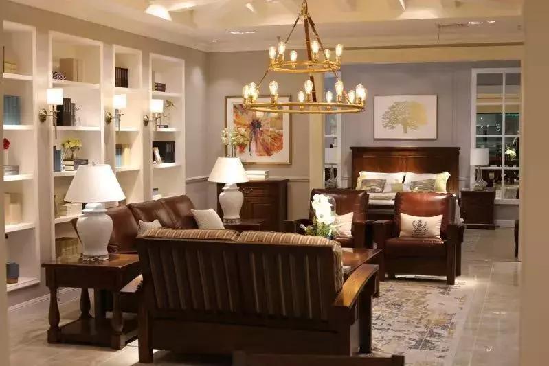 自然生活丨北美之家-森林居原木色系成都富森·美家居店倾情绽放