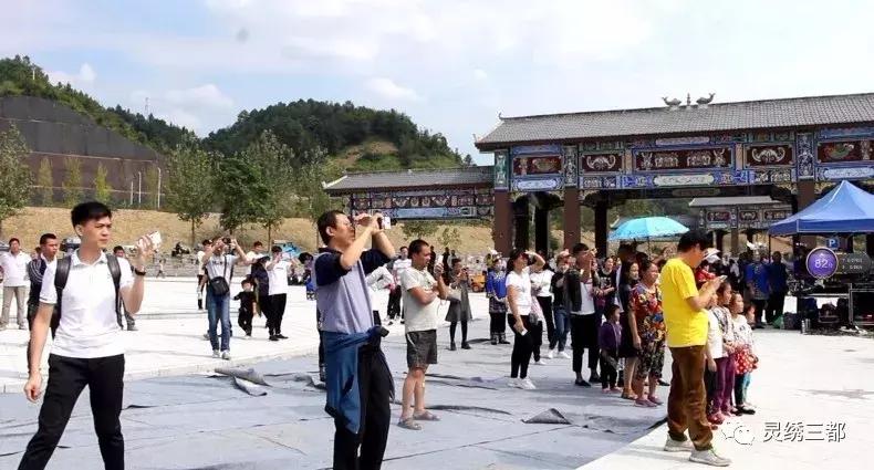 黔南旅游攻略必去景点,黔南州旅游整体状况