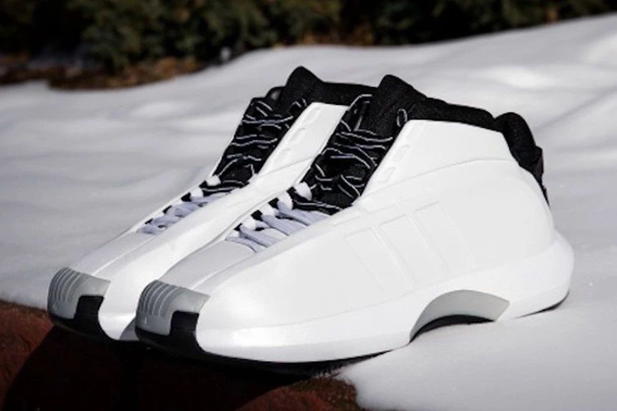 开不起超跑还买不起鞋吗？“跑车球鞋”了解一下？