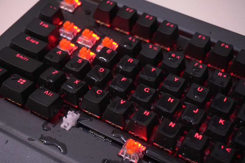 雷柏v780防水机械键盘,雷柏V580防水背光游戏机械键盘