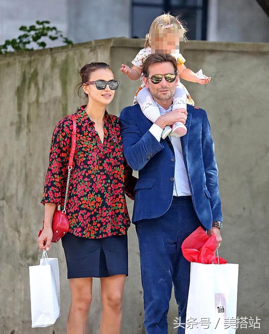 c罗的前女友伊莲娜戴狮子头走秀,c罗绯闻女友丹妮埃拉查韦斯