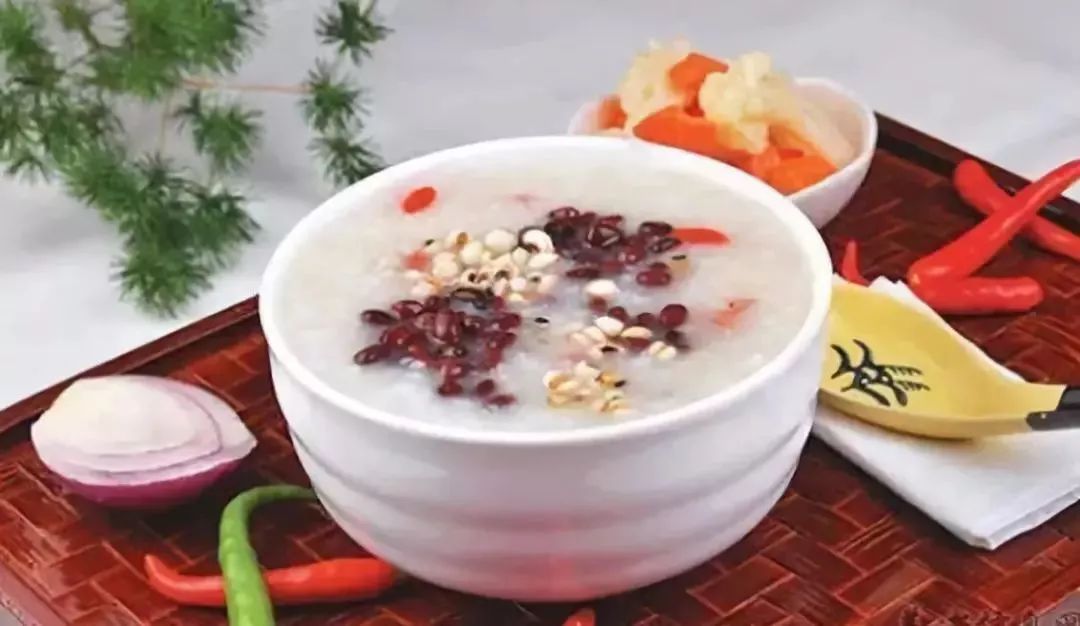 胃痛怎么办？名中医教你几个贴心小秒招