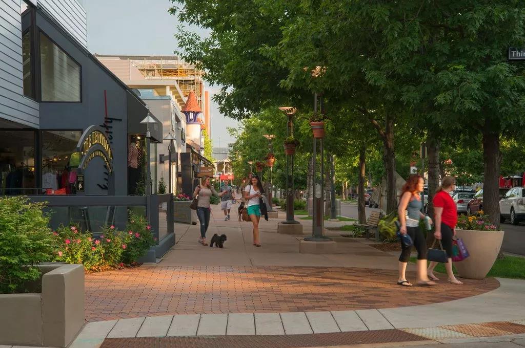 商业街景观如何打造,极致的商业街景观