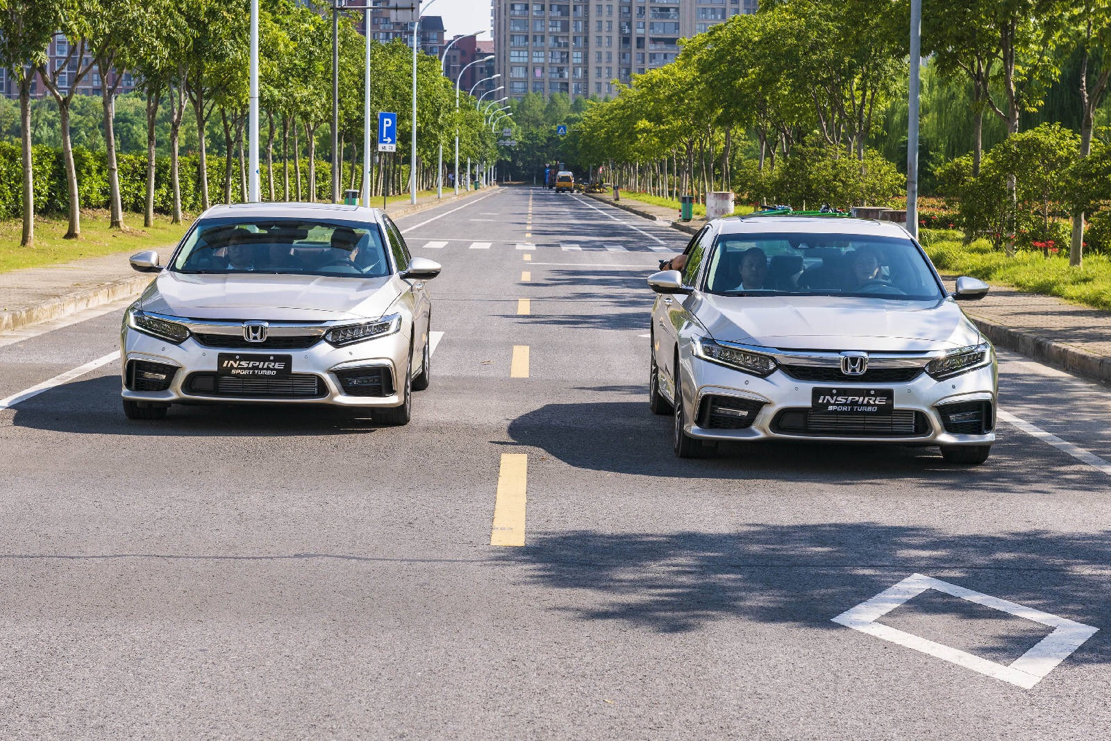 东风本田inspire260精致版落地价,本田雅阁1.5精英版与本田inspire