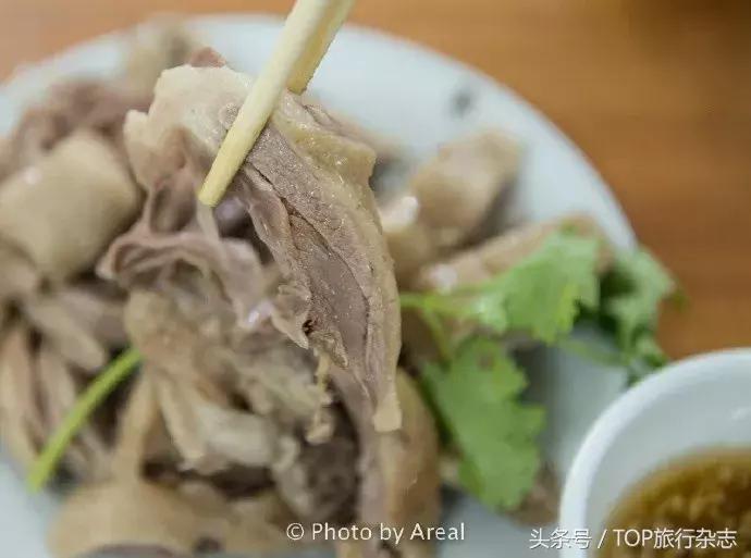 从澳大利亚到德国，这个吃遍世界的美女，把所到之处变成她的食堂