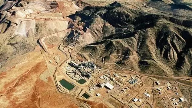 红钻燃烧的样子,红钻新世界狂欢