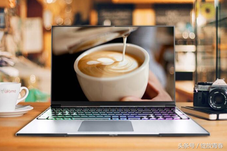 只要游戏装备给力，你不想吃鸡都难