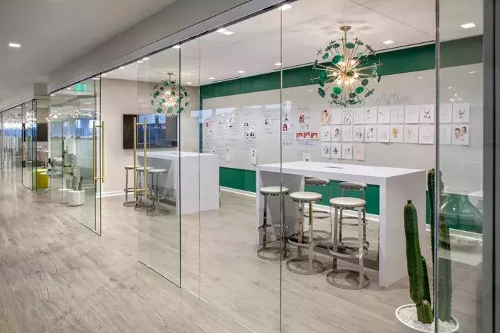 美女总裁时尚珠宝品牌KendraScott奥斯汀总部办公设计欣赏