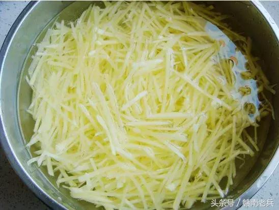 切土豆丝前细后粗,教你一招切土豆丝切得又细又快