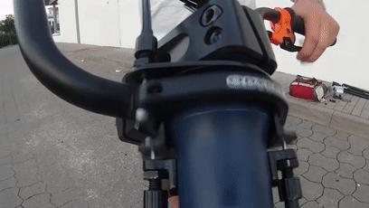 bmx小轮车怎么握车把,bmx小轮车入门技巧