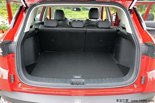 东风风神ax7新款评测,试驾东风风神ax7马赫版第一视角