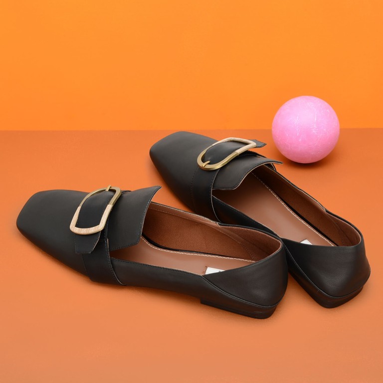 小白鞋小黑鞋视频,适合穿搭的小黑鞋