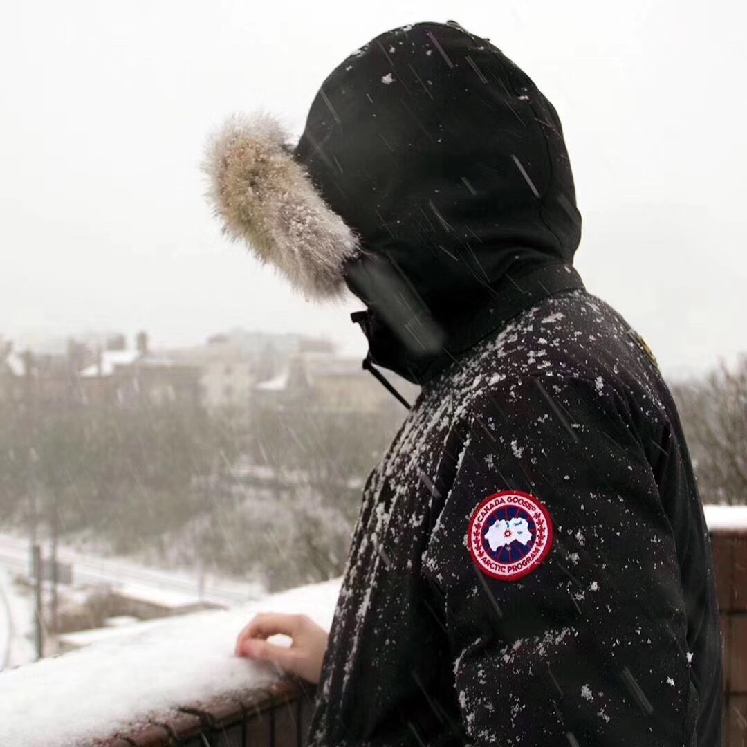加拿大鹅绒canadagoose,加拿大鹅canadagoose羽绒服女