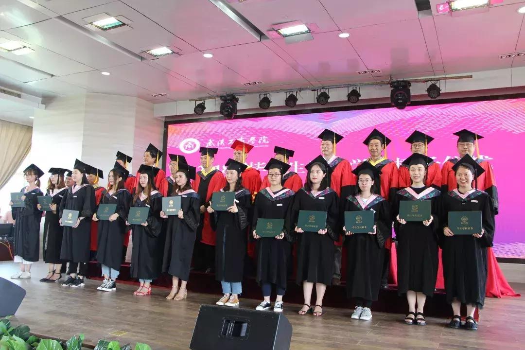 武工商学子服装“志”，记录你一路的成长