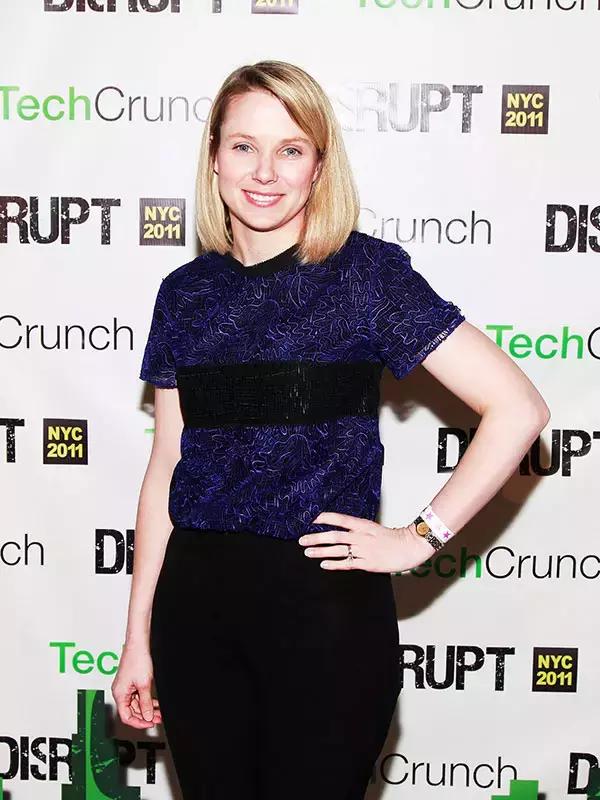 这样穿保准让你天天时髦不重样,女人30学会这么穿时髦感翻倍