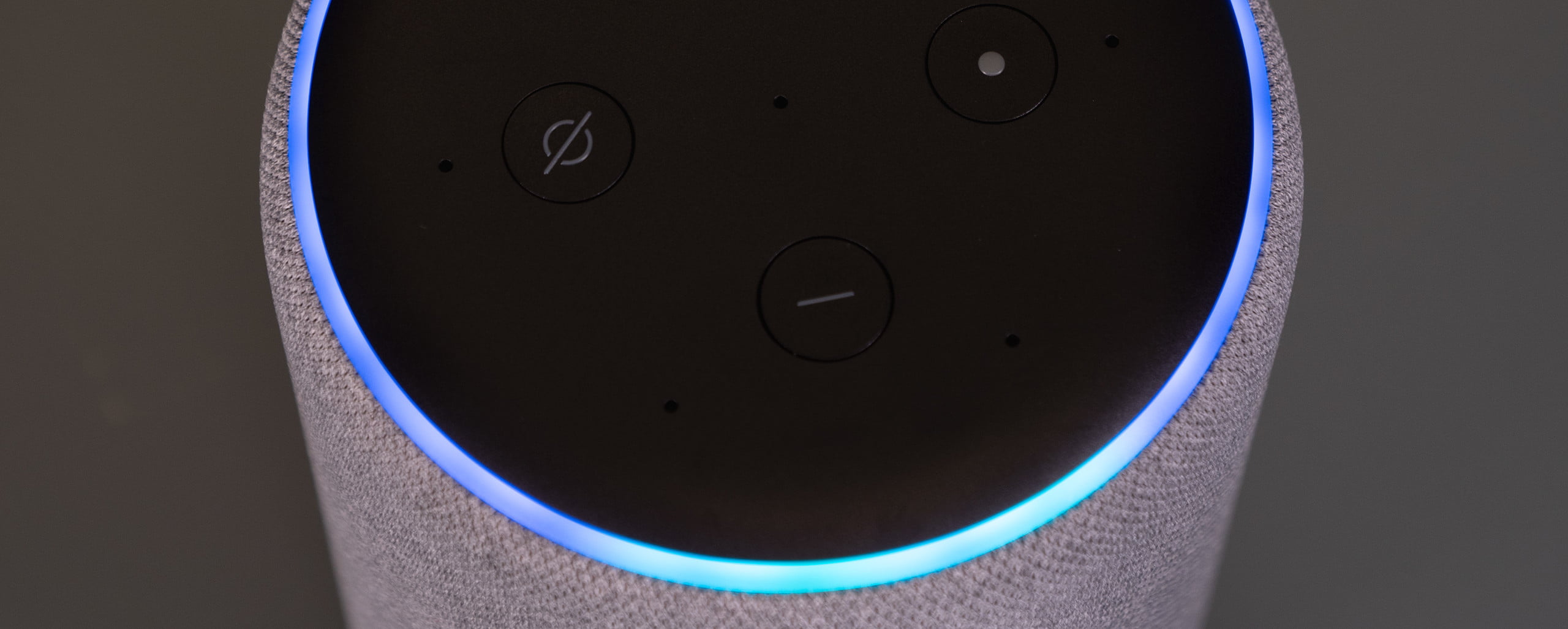 更大更聪明响亮EchoPlus让Alexa听起来比以前更好