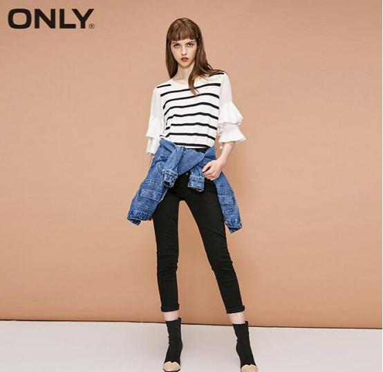 only一字肩上衣网红爆款,only上衣新款