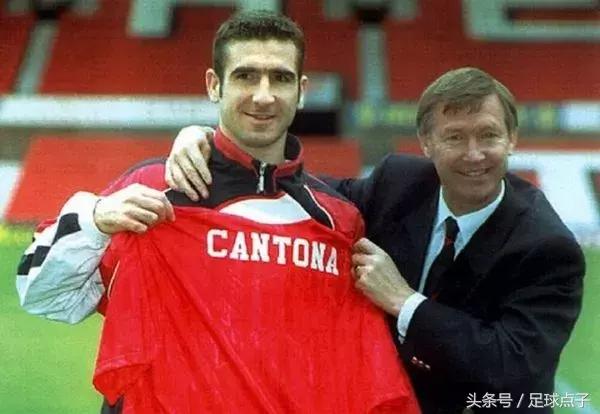 曼联队长坎通纳霸气庆祝,坎通纳曼联国王