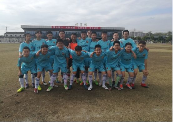 成都梦之队小学免费课程,小学足球梦之队