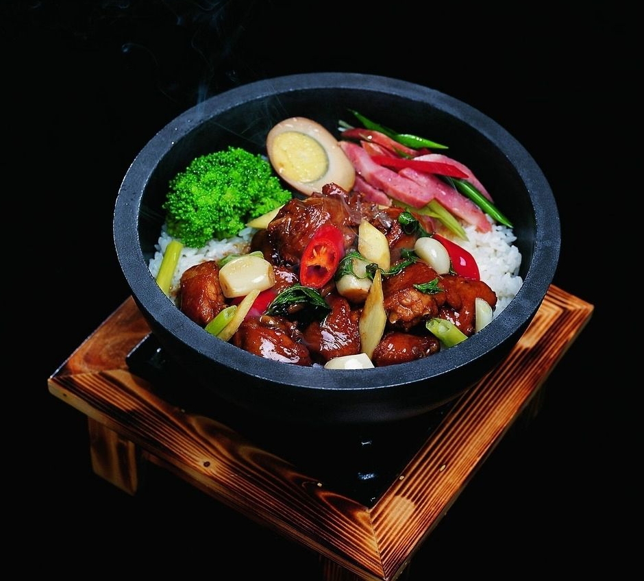 港式版煲仔饭,煲仔饭明档呈现