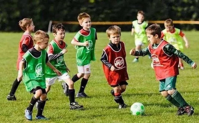 跟弗格森学习如何当教练②曼联的92黄金一代是如何炼成的？