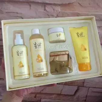 最火的韩妆韩国人根本没听说过,网上爆火的韩妆在韩国居然没人买