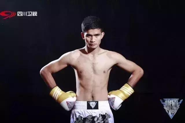 重炮高手点名挑战！泰国“毒莲”遭遇史上最强对决