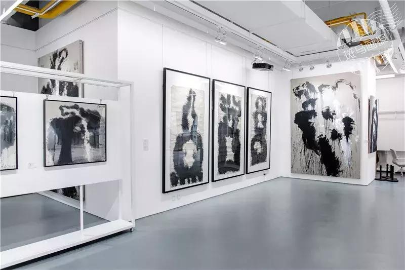 上海时装周潮流大秀,上海时装周快闪视频