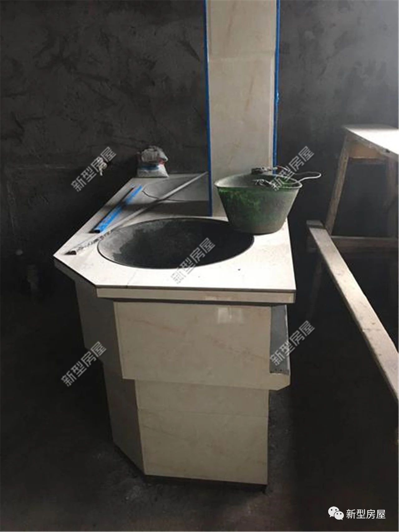 农村大叔发明自制的柴火灶,新发明无烟柴火灶全过程