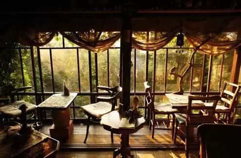 再提起广岛，脑海中不再是那首老歌或是那部黑白的法国电影