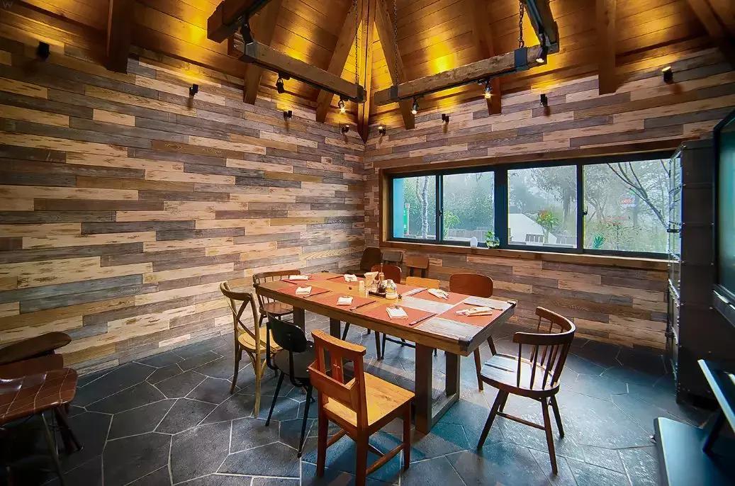 这片媲美京都的红叶之森只藏15栋梦幻树屋，杭州1.5h直达！