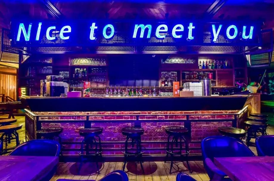 这片媲美京都的红叶之森只藏15栋梦幻树屋，杭州1.5h直达！