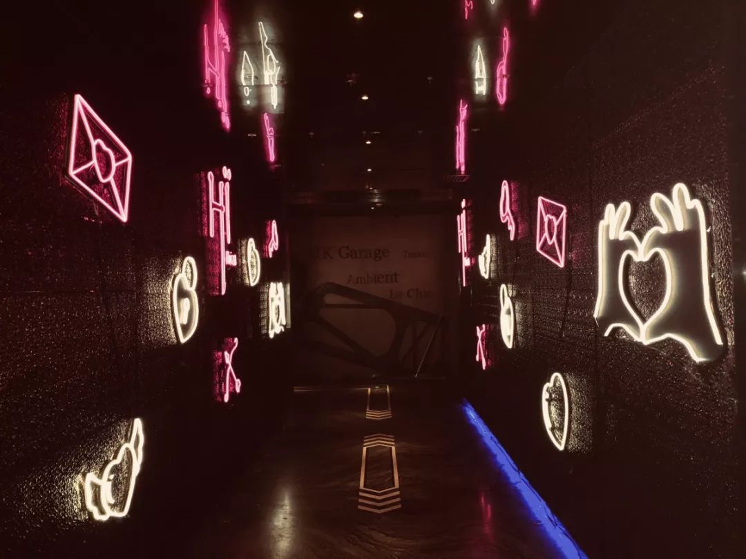 头号玩家主要涉及的技术,密室头号玩家攻略