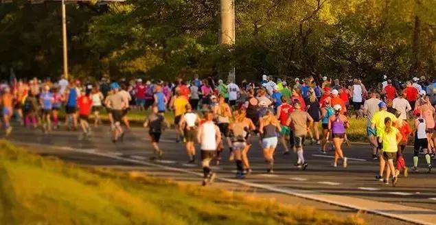 小白如何才能快速提升跑步速度,跑步如何跑得又快又轻松