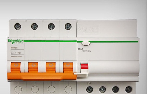 老电工开关插座布局,30年老电工现场讲解