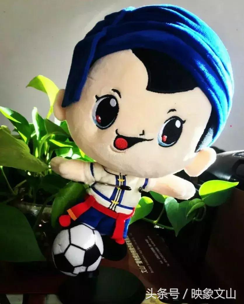 快来助力映象文山闪电波波足球队，赢取专属定制礼品！