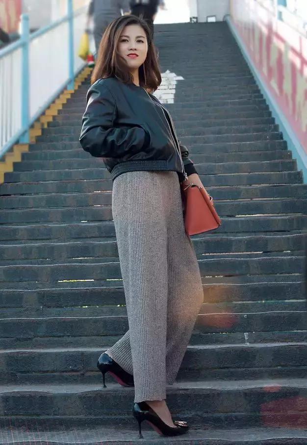 世上没有丑女人抖音,世界上没有丑女人化妆的视频