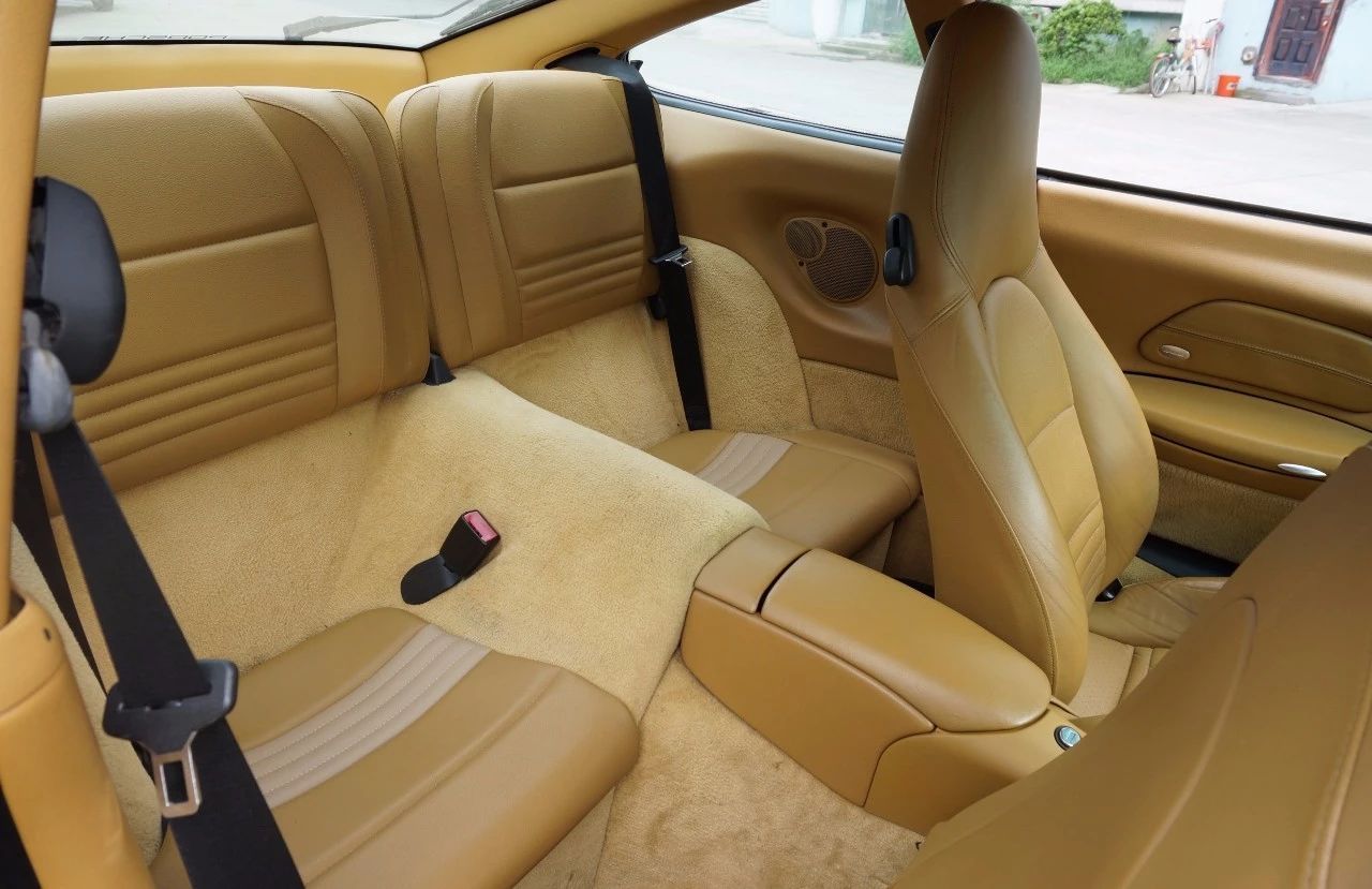 手动挡停车场保时捷911,试驾保时捷911入门版