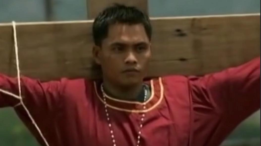 现实中真的有钉十字架这种刑罚吗,被钉在十字架上有多残忍