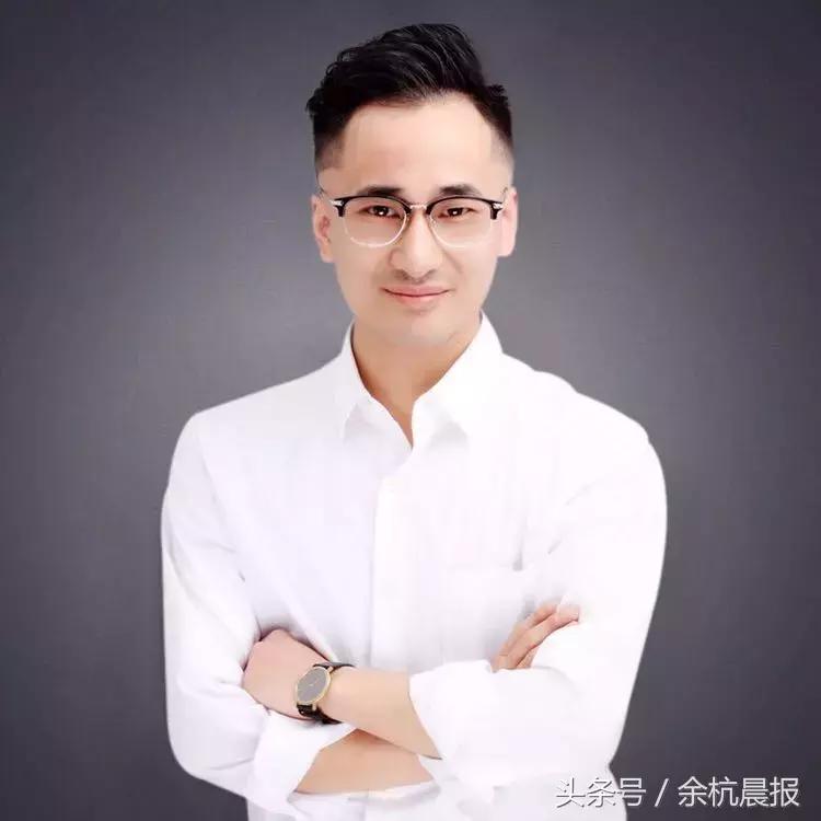 今天，余二高二十年校庆！校友天团也来助阵了！你回家了吗？