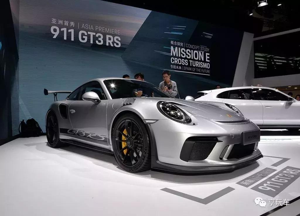 冯绍峰豪车,冯绍峰的座驾多少钱