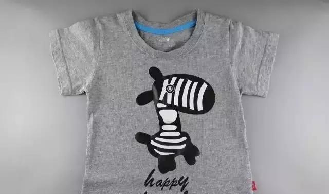 阴雨天衣服晾不干发馊怎么办,阴雨天衣服不干怎么办