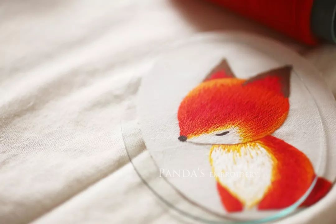 87年美女用针线“撸猫”，还斩获国际大奖，“这猫要活了！”