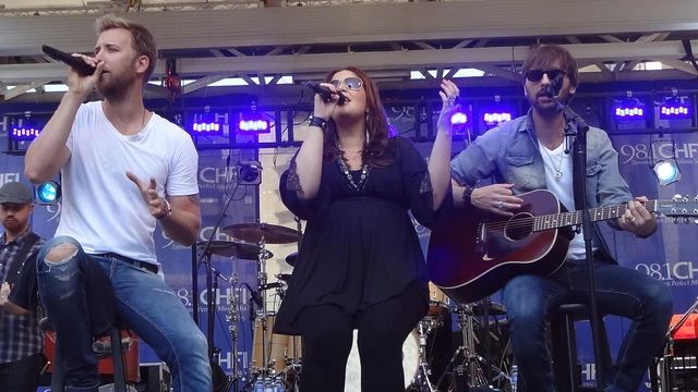 格莱美十大顶级现场组合 (仅用三首歌就多次登上格莱美)