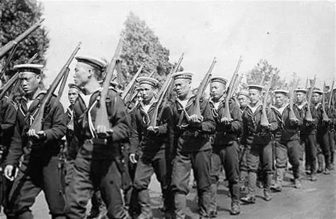 看似落后的大清其实用的都是世界名枪，曾在平壤打的日军抬不起头