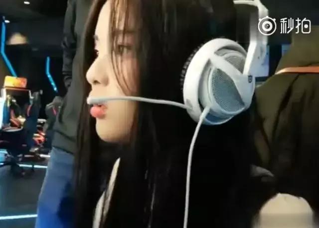 杨超越美貌惊呆众人,锦鲤杨超越人生开挂