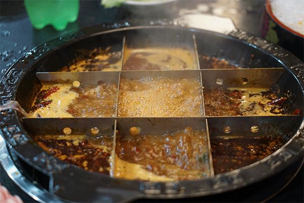 五分钟搞定港式花胶鸡火锅,清汤花胶鸡火锅