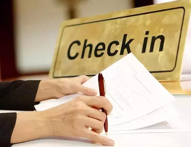 小心被重罚！回国帮亲友带礼物或被税！最高可罚50万！